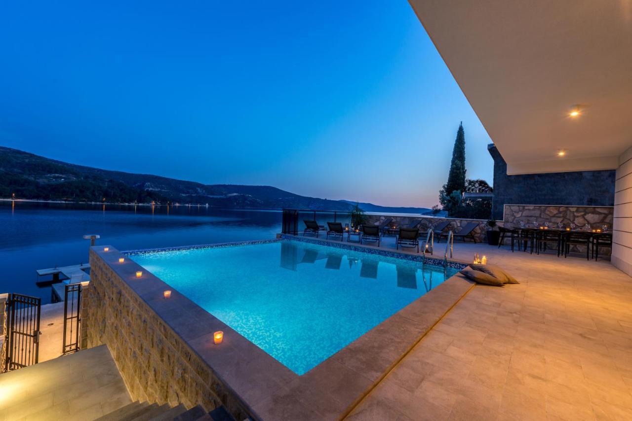 Ville Sol Del Mar Slano Exterior photo