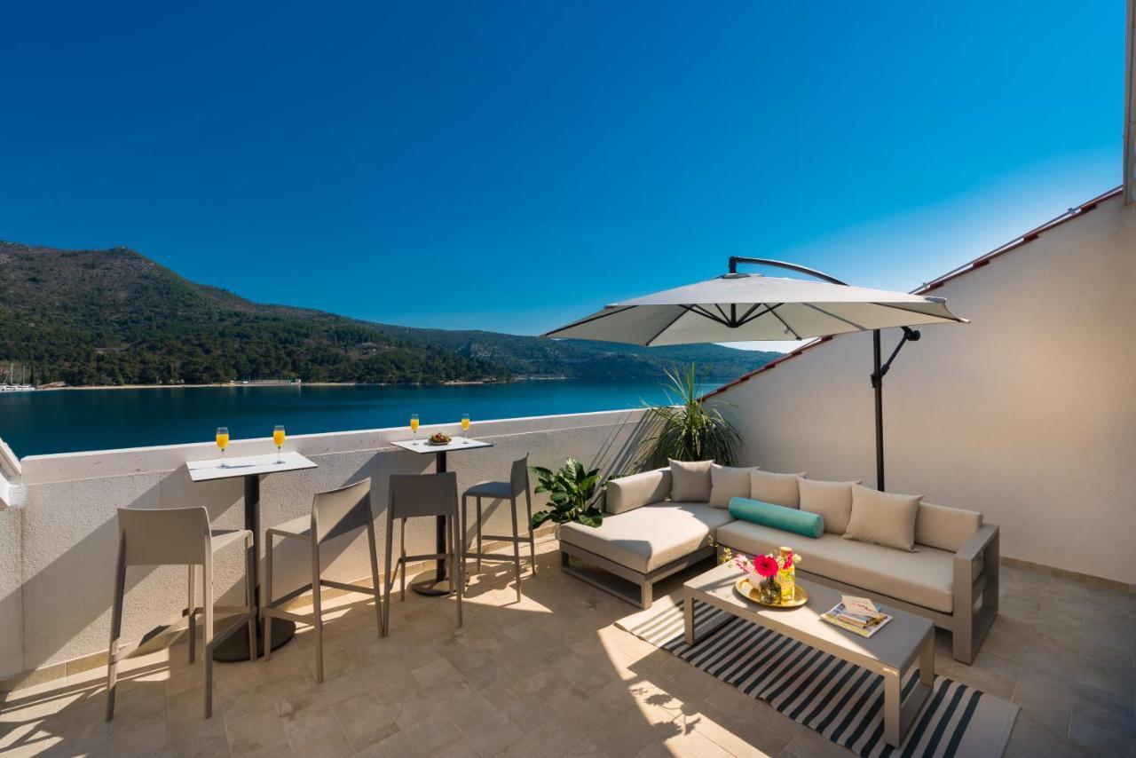 Ville Sol Del Mar Slano Exterior photo